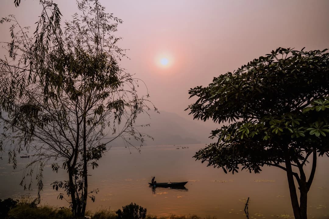 加德滿都Kathmandu → 波卡拉Pokhara → 自由活動